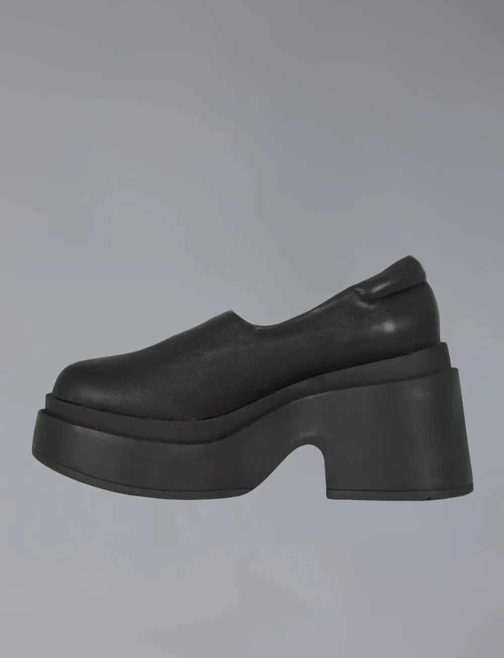 UNIF Flex Shoe Platform Slip On Loafers Black Leather Women's 11 |90s Style